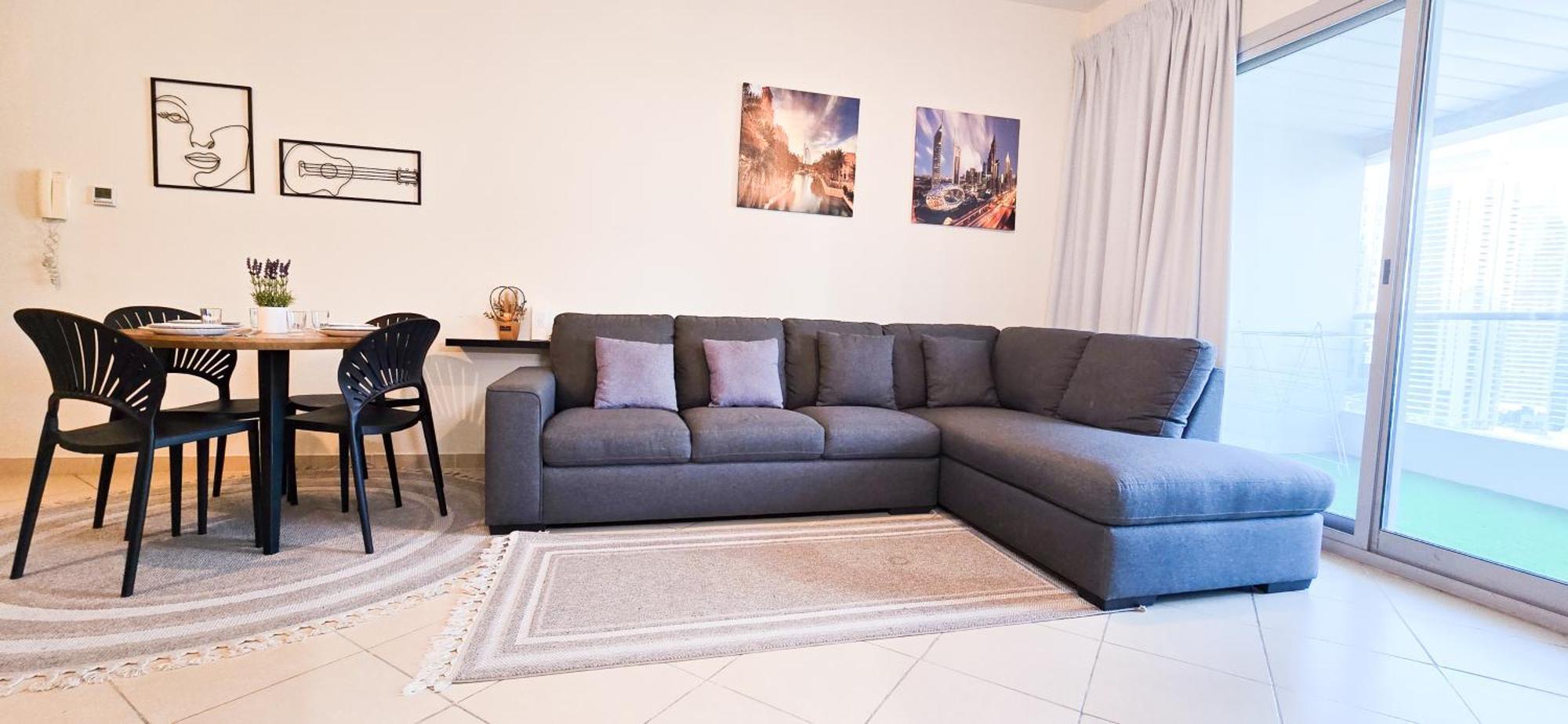 Spacious 2 Bed Apt At Marina High Floor Дубай Экстерьер фото